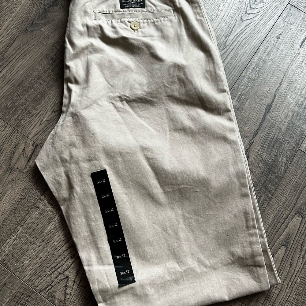 Banana Republic Aiden chino 36x32